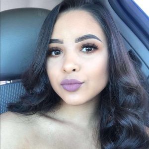 Meet your Posher, Yuri